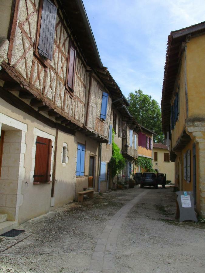 Apartmán Bienvenue Dans Notre Petit Paradis Pelleport Exteriér fotografie